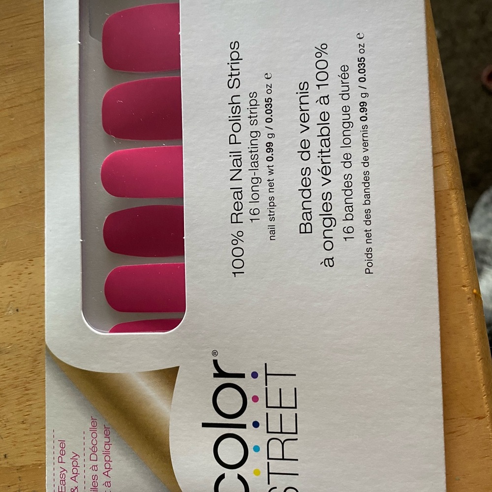 Are you Madrid-ing me color street nails